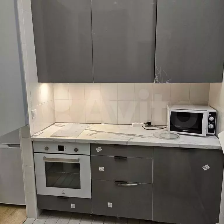 2-к. квартира, 60 м, 1/3 эт. - Фото 0