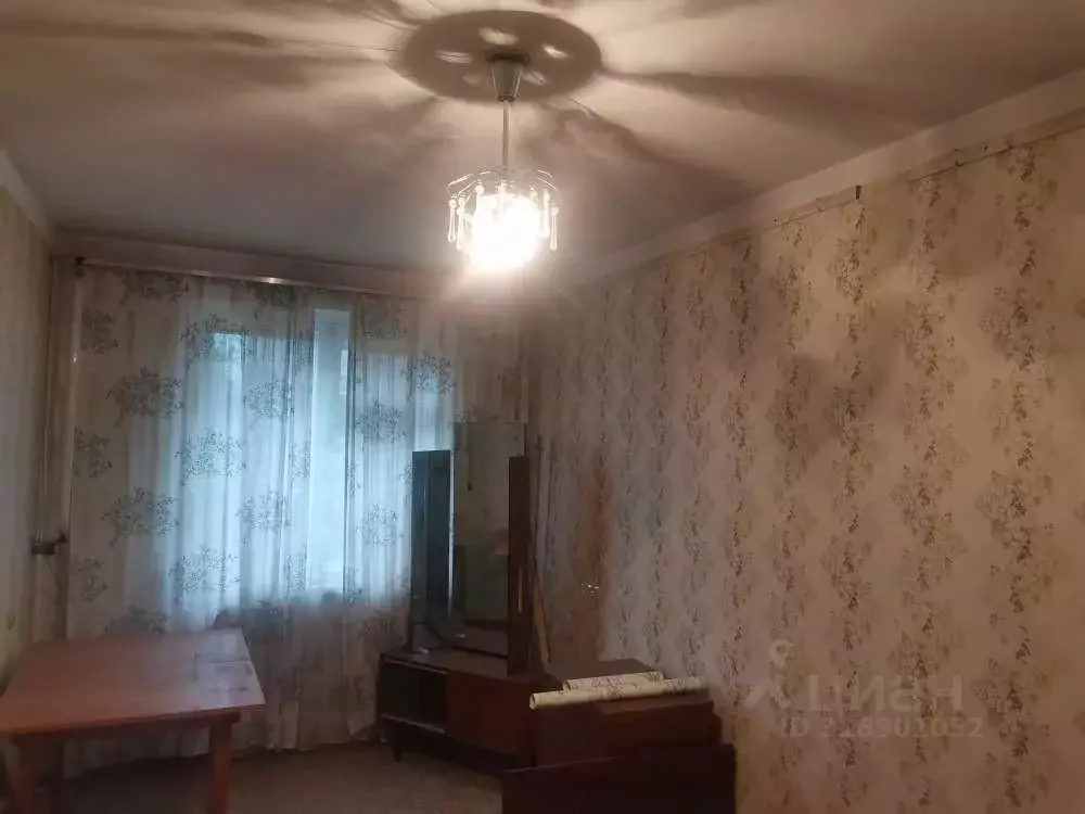 2-к кв. Белгородская область, Старый Оскол Рудничный мкр, 6 (45.0 м) - Фото 1