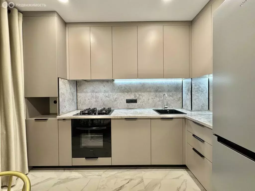 3-комнатная квартира: Киров, улица Красина, 7 (61.1 м) - Фото 2