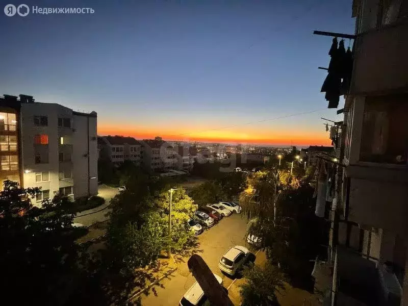 4-комнатная квартира: Севастополь, улица Горпищенко, 98А (85.4 м) - Фото 0