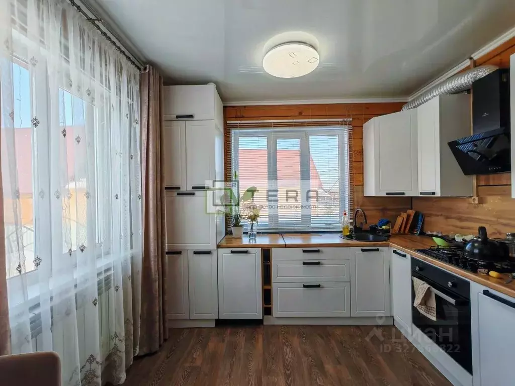 Дом в Башкортостан, Иглинский сельсовет, с. Иглино ул. Надежды, 3 (65 ... - Фото 1