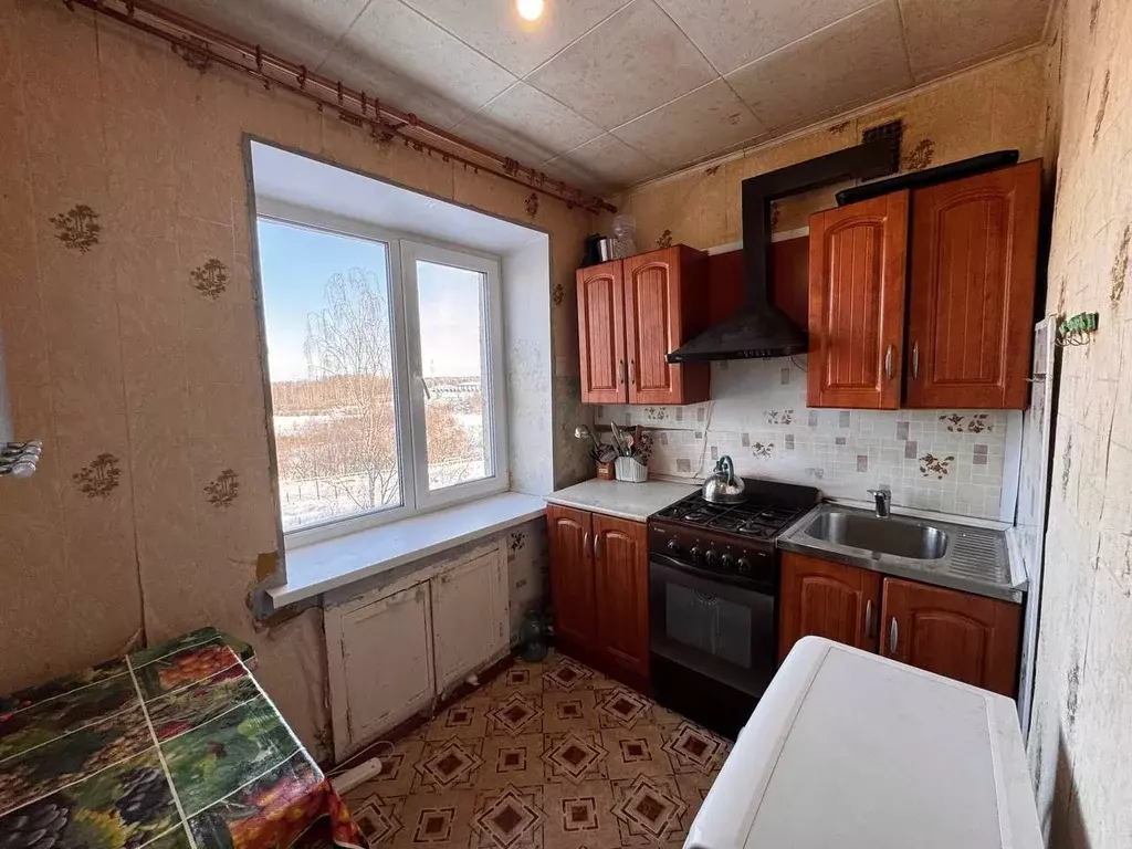 3-к кв. Ленинградская область, Тихвин 4-й мкр, 12 (57.0 м) - Фото 2