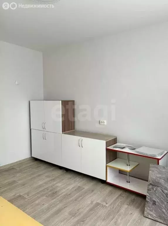 Квартира-студия: Кемерово, улица Железнякова, 9 (12.8 м) - Фото 2