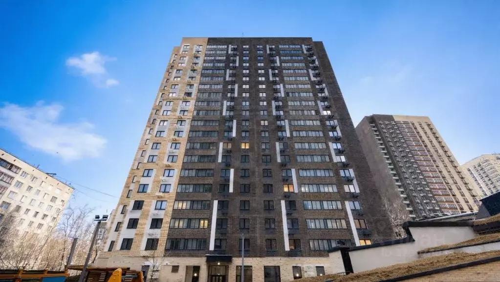 Гараж в Москва ул. Лавочкина, 8А (13 м) - Фото 1