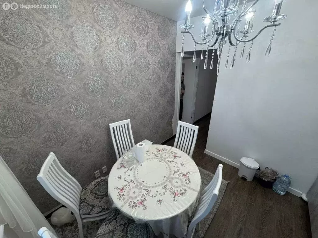 3-комнатная квартира: Кисловодск, Главная улица, 86 (78 м) - Фото 1