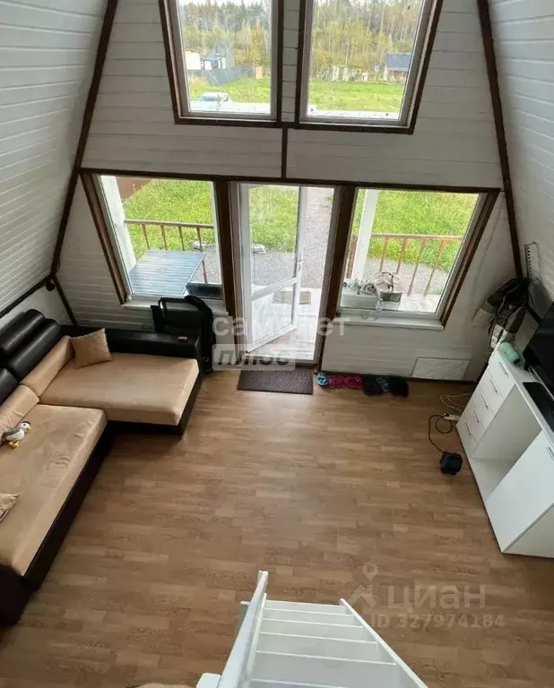 Коттедж в Ленинградская область, Тосненский район, Ульяновское ... - Фото 1