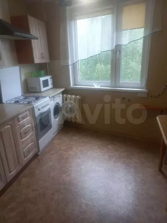 1-к. квартира, 39 м, 3/9 эт. - Фото 0