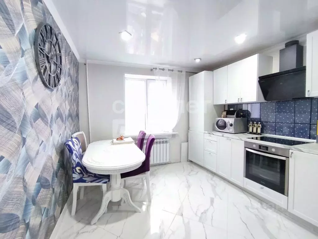 2-к кв. Курская область, Курск ул. Красный Октябрь, 10 (52.9 м) - Фото 1