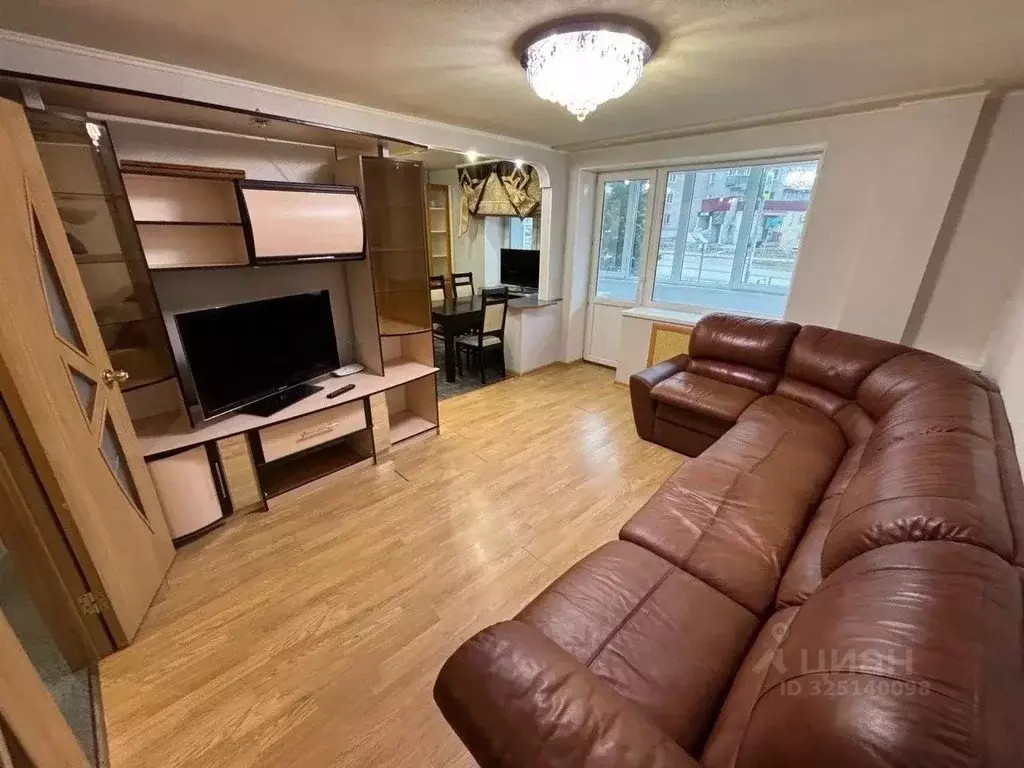 2-к кв. Кировская область, Киров ул. Ленина, 179 (52.0 м) - Фото 1