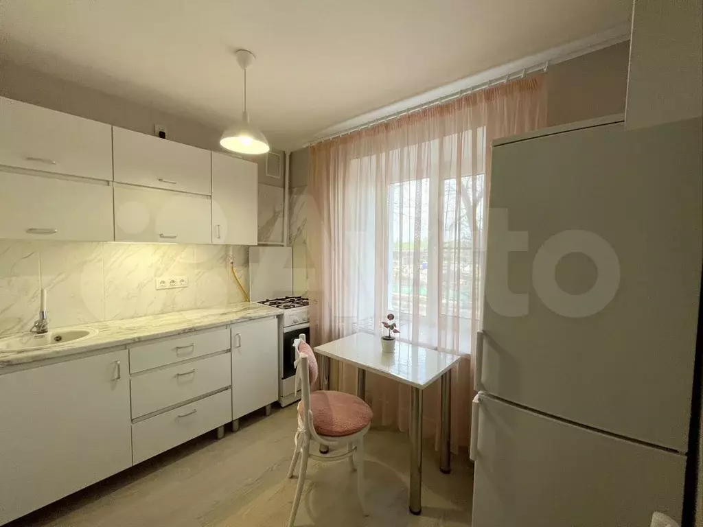 3-к. квартира, 57 м, 3/9 эт. - Фото 0