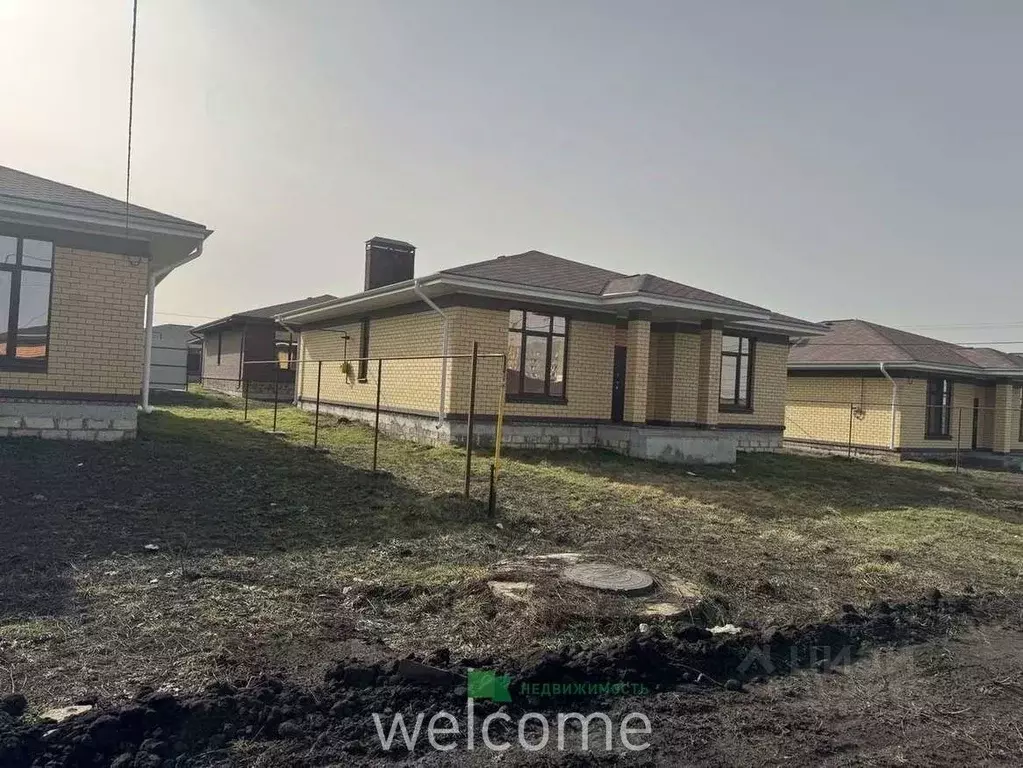 Дом в Ставропольский край, Михайловск Шпаковский район, пер. ... - Фото 2