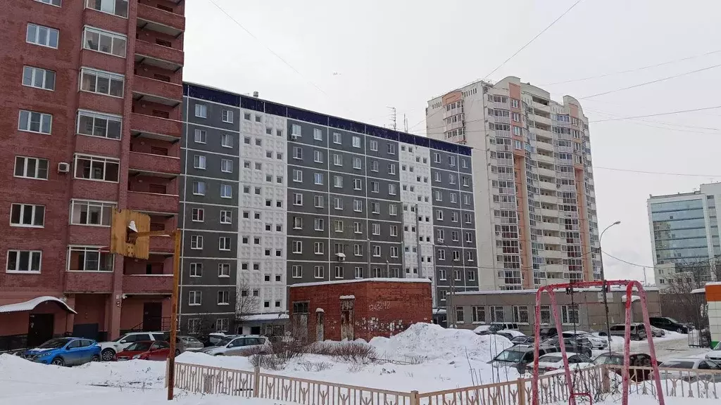 Комната Свердловская область, Екатеринбург ул. Красина, 3 (12.0 м) - Фото 2