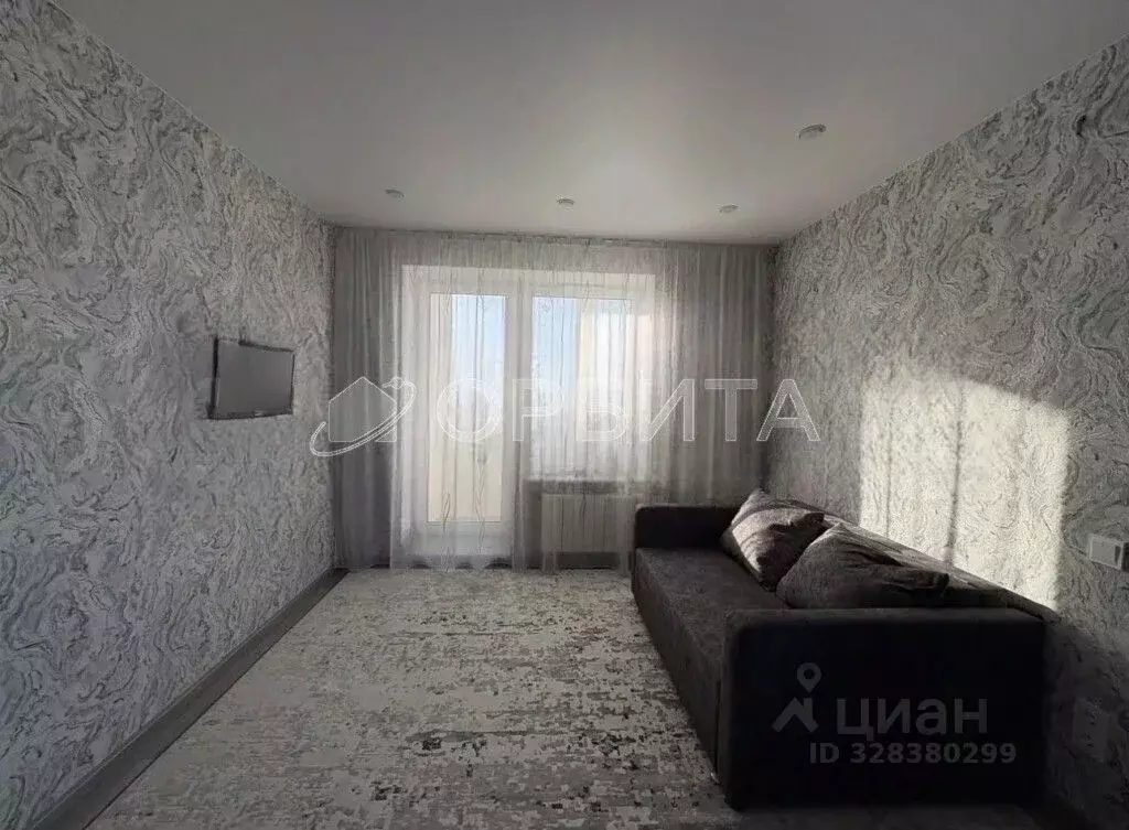 Студия Тюменская область, Тюмень ул. Тимофея Чаркова, 28 (27.4 м) - Фото 2