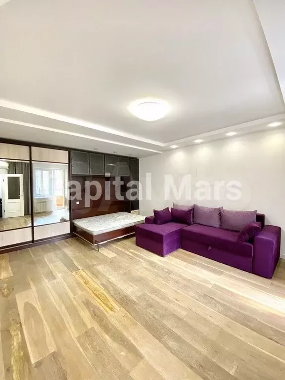 1-к. квартира, 50 м, 4/9 эт. - Фото 0