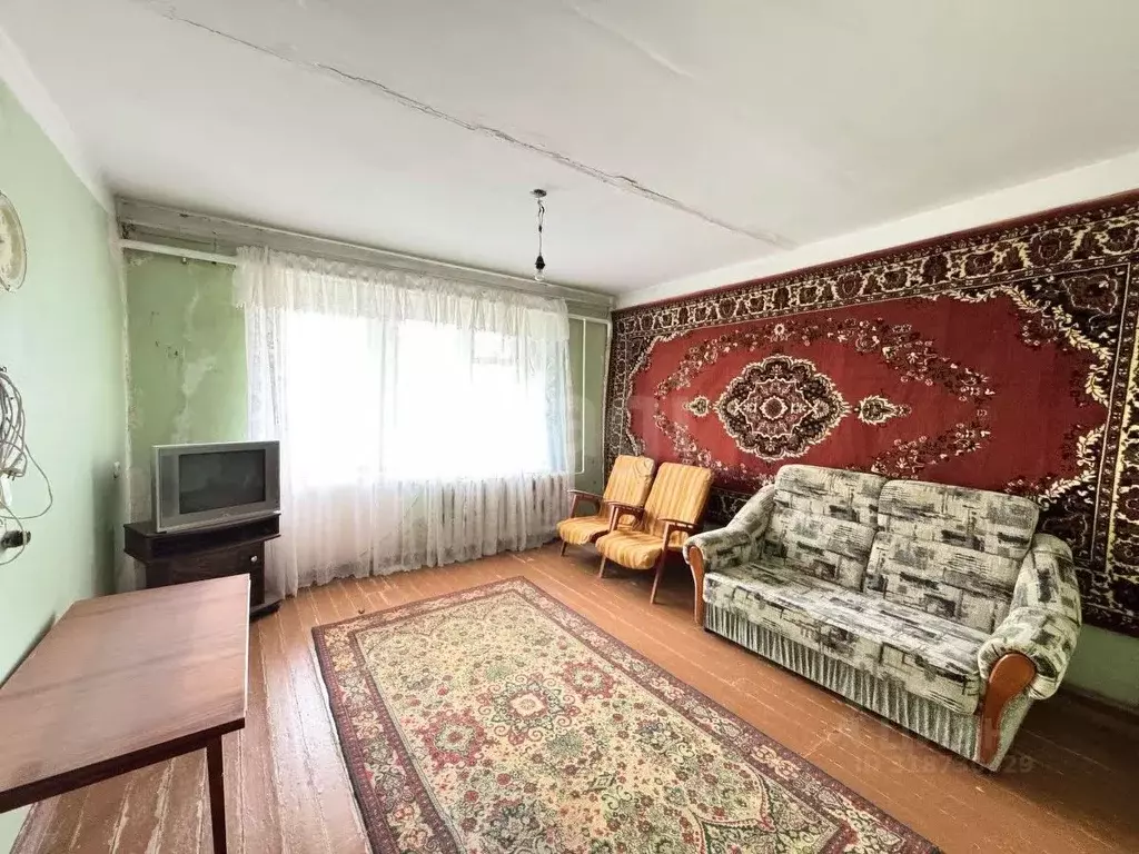 2-к кв. Калмыкия, пос. Ики-Бурул, 1-й мкр 15 (40.0 м) - Фото 0