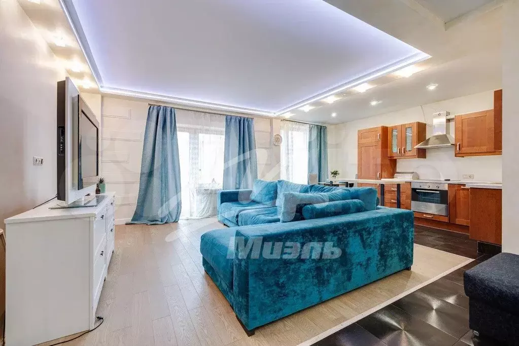 2-к. квартира, 55 м, 16/17 эт. - Фото 1