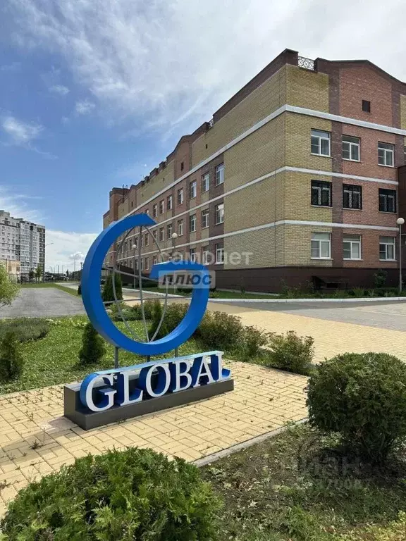 3-к кв. Липецкая область, Липецк ул. И.В. Свиридова, 12 (76.6 м) - Фото 1