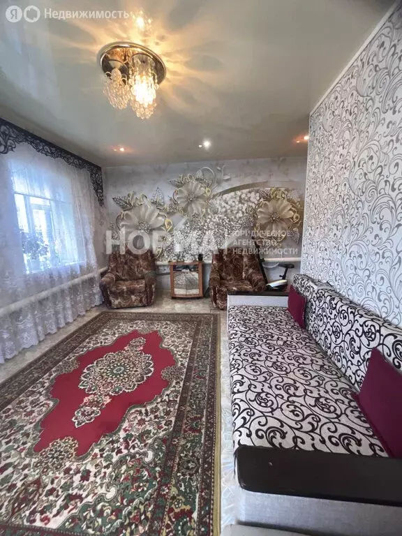 Дом в Октябрьский, посёлок Московка, Центральная улица, 87А (48 м) - Фото 1