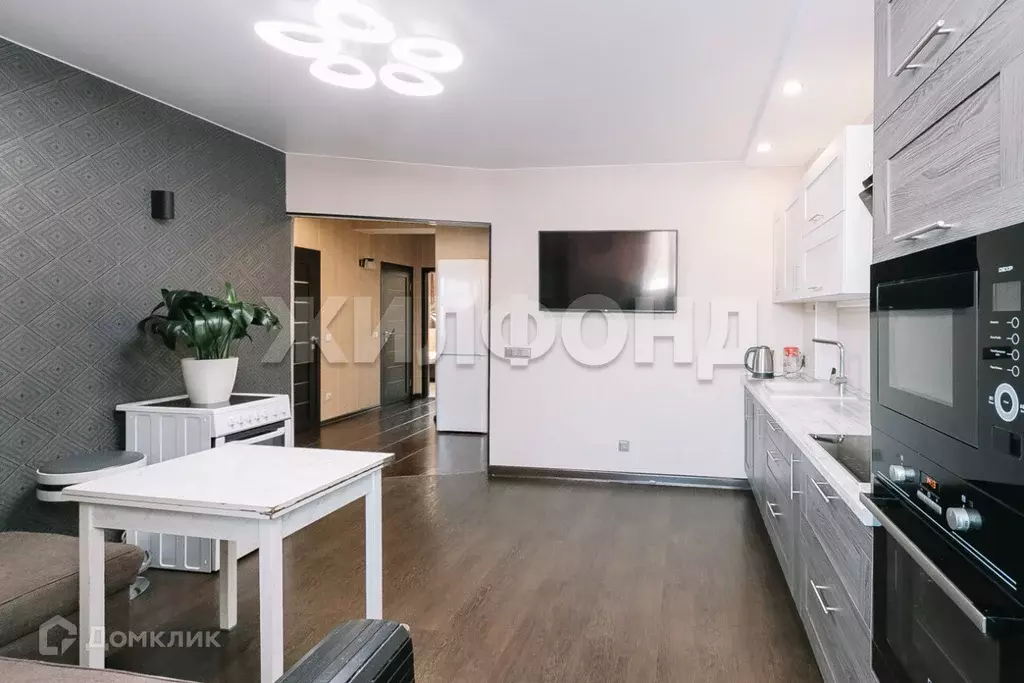 Продаётся 2-к квартира, 63.9 м - Фото 1