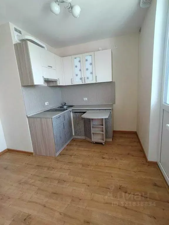 Студия Свердловская область, Екатеринбург ул. Рощинская, 21к2 (16.9 м) - Фото 0