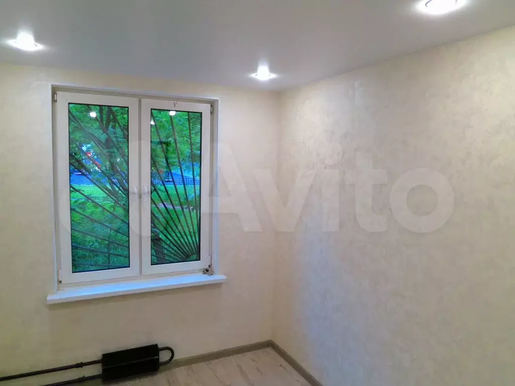Квартира-студия, 11,7 м, 1/9 эт. - Фото 1