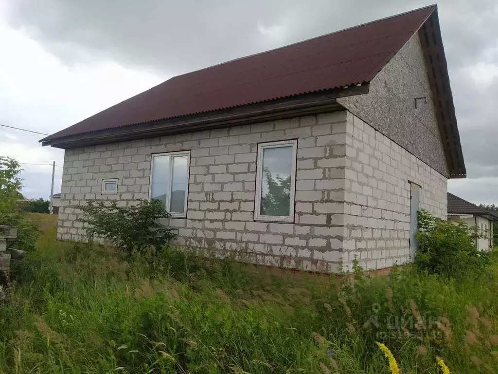 Коттедж в Белгородская область, Старооскольский городской округ, с. ... - Фото 0