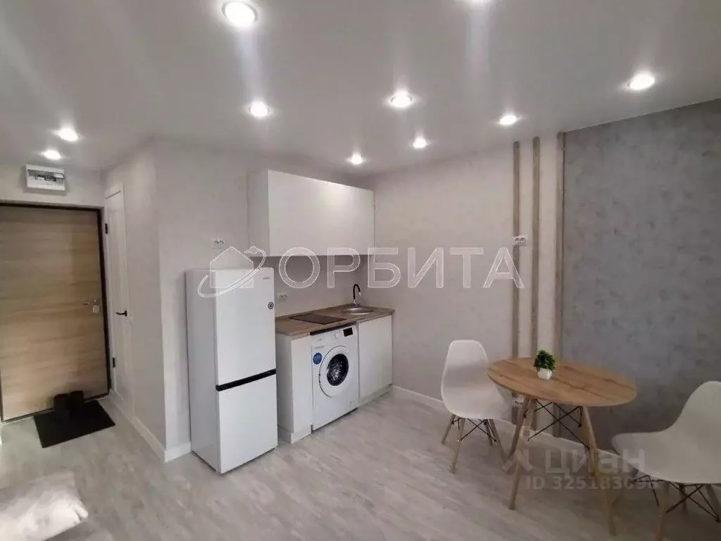 Студия Тюменская область, Тюмень ул. 30 лет Победы, 77 (21.0 м) - Фото 1