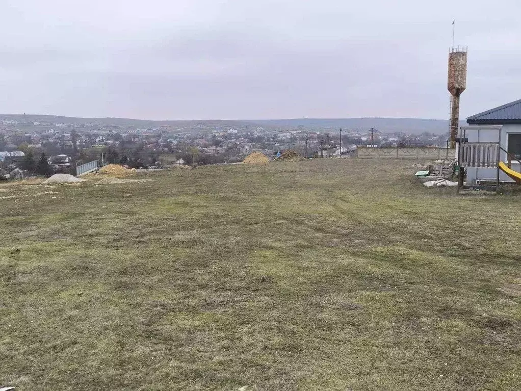 Участок в Крым, Симферопольский район, с. Урожайное ул. Таврическая, ... - Фото 1