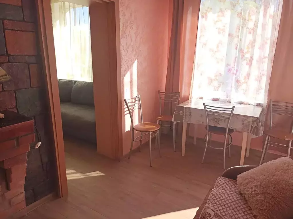 2-к кв. Карелия, Медвежьегорск ул. Карла Либкнехта, 19 (34.0 м) - Фото 0