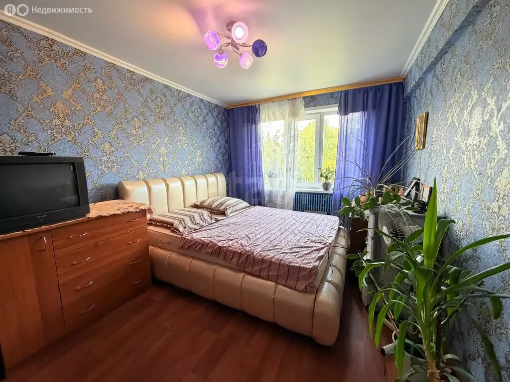 3-комнатная квартира: Брянск, улица Крахмалёва, 6 (61.8 м) - Фото 1