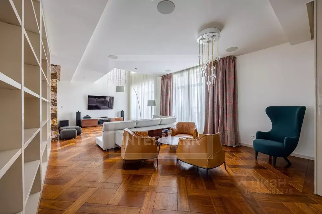 4-к кв. Москва ул. Фадеева, 4А (250.0 м) - Фото 2