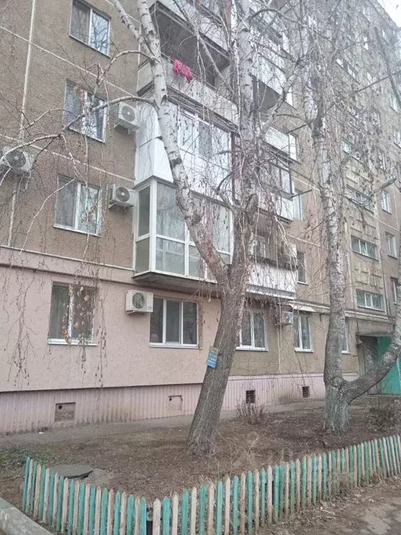2-к кв. Саратовская область, Энгельс Ленинградская ул., 3 (45.9 м) - Фото 0