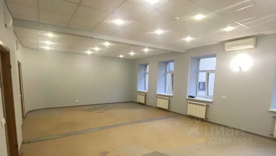 Офис в Санкт-Петербург Разъезжая ул., 5 (452 м) - Фото 1