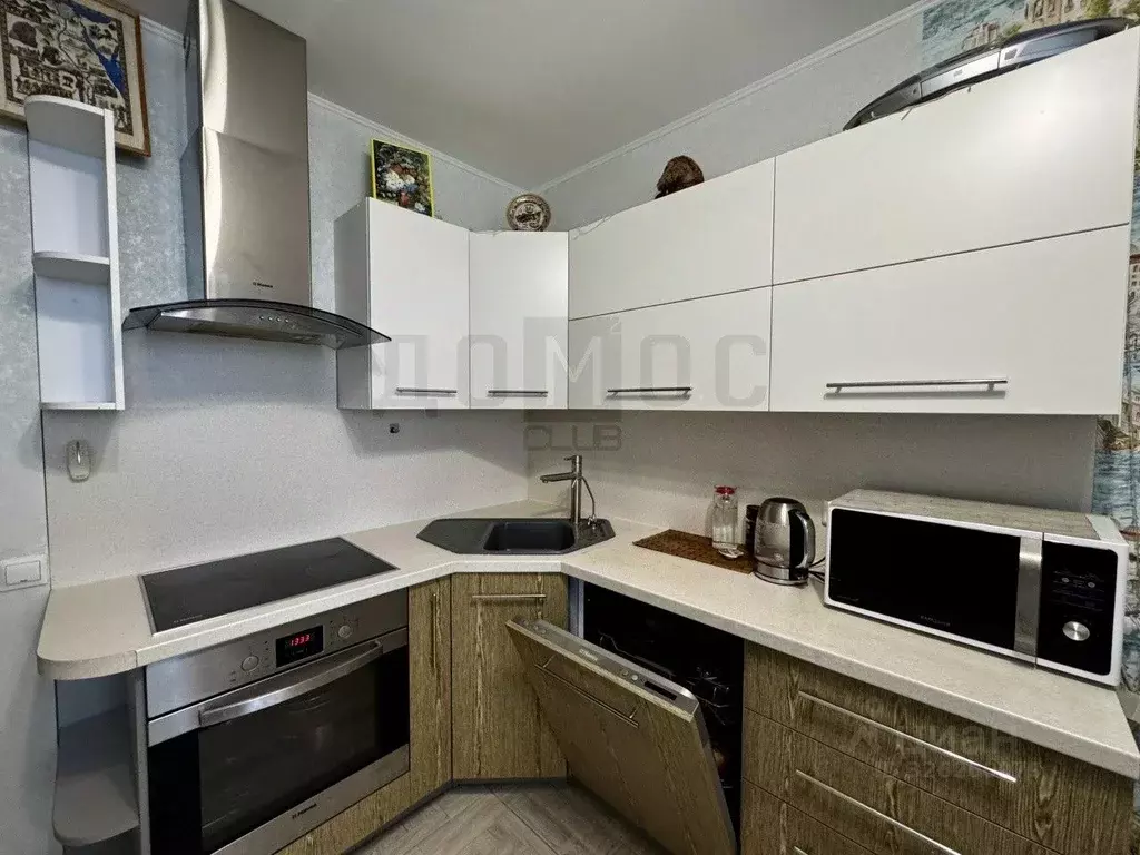 2-к кв. Свердловская область, Екатеринбург ул. Старых Большевиков, 3В ... - Фото 2