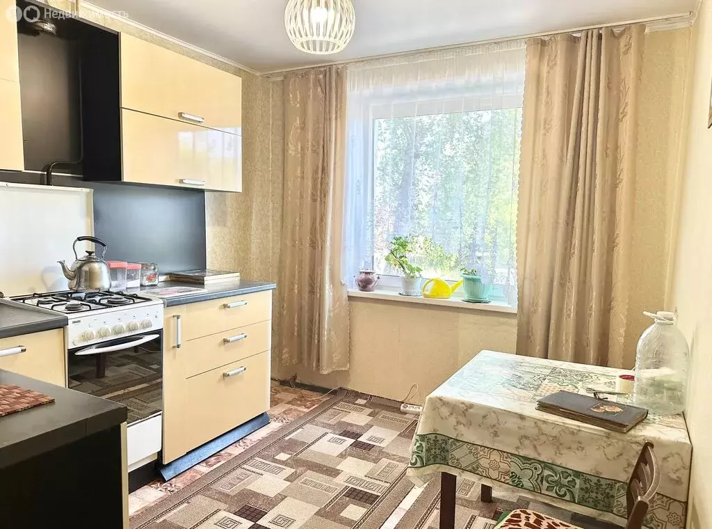 2-комнатная квартира: Миасс, улица Павших Борцов, 4 (53.6 м) - Фото 1