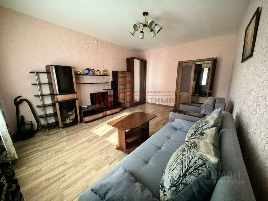 2-к кв. Белгородская область, Старый Оскол Степной мкр, 30 (69.0 м) - Фото 1