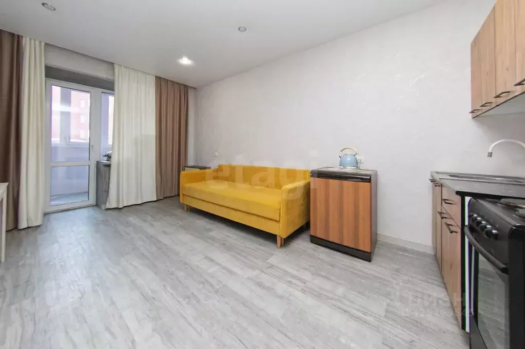 Студия Томская область, Томский район, д. Кисловка, Северный мкр бул. ... - Фото 1