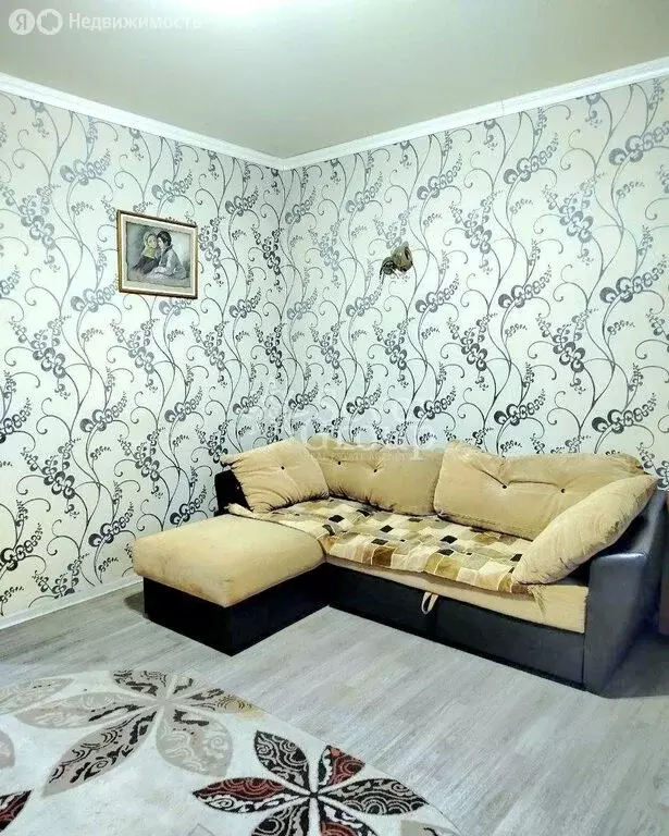2-комнатная квартира: Курск, улица Энергетиков, 2к3 (49.8 м) - Фото 1