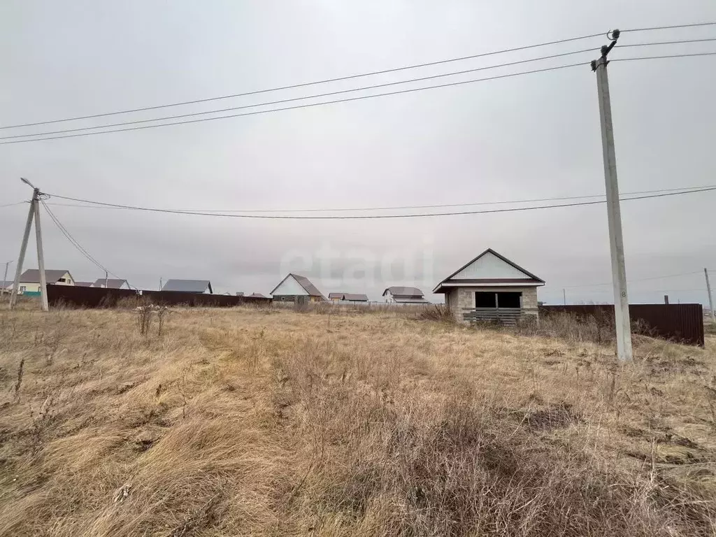 Участок в Башкортостан, Альшеевский район, с. Раевский ул. ... - Фото 1