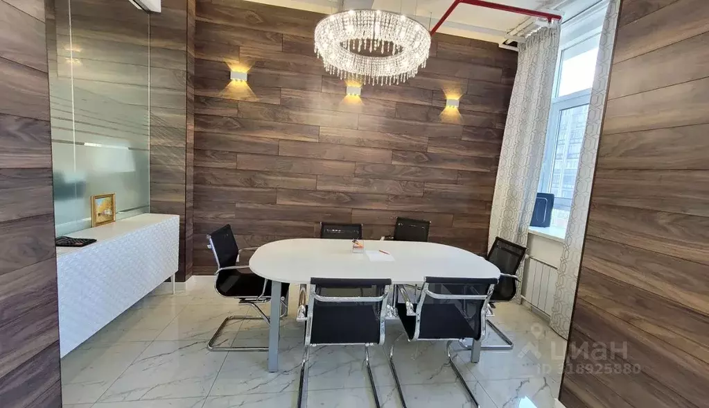 Офис в Свердловская область, Екатеринбург ул. Мамина-Сибиряка, 101 (65 ... - Фото 0