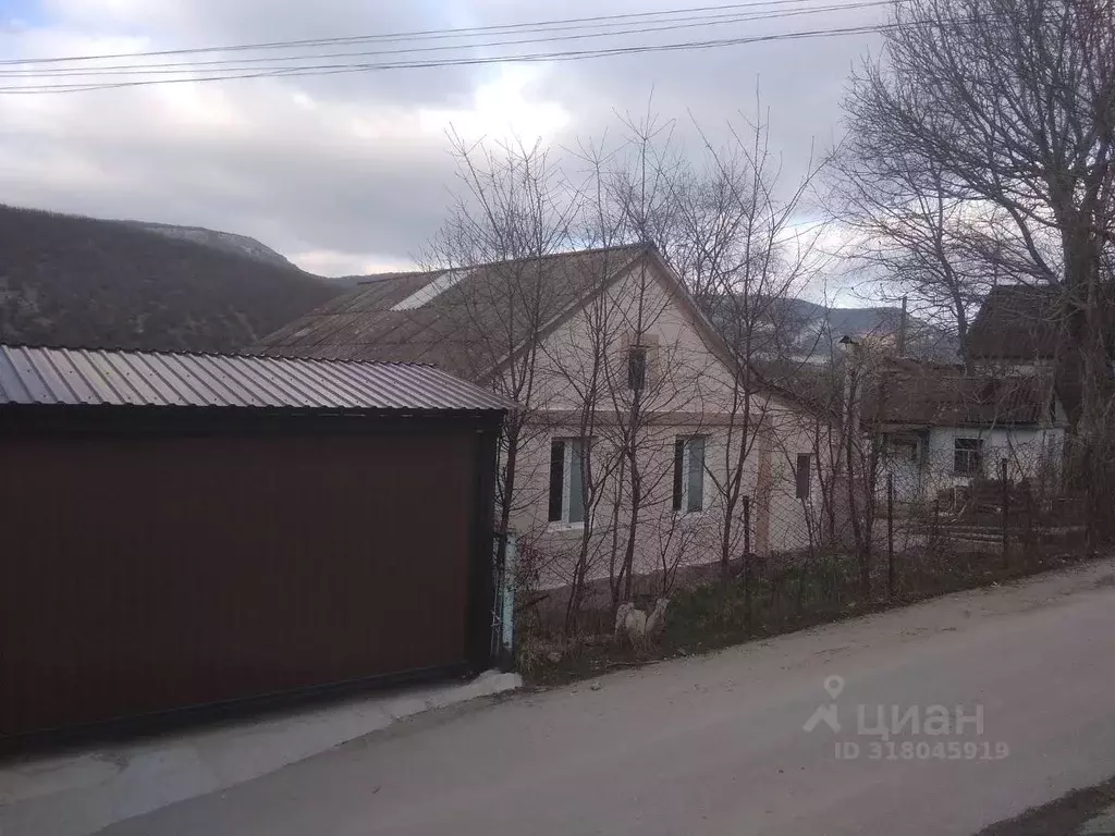 Дом в Севастополь с. Терновка, ул. Садовая (74 м) - Фото 0