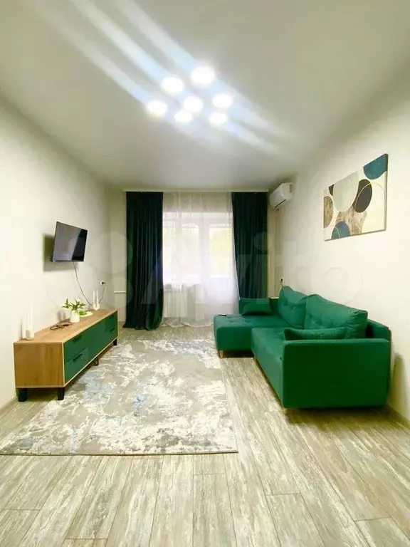 2-к. квартира, 40,3 м, 4/4 эт. - Фото 1