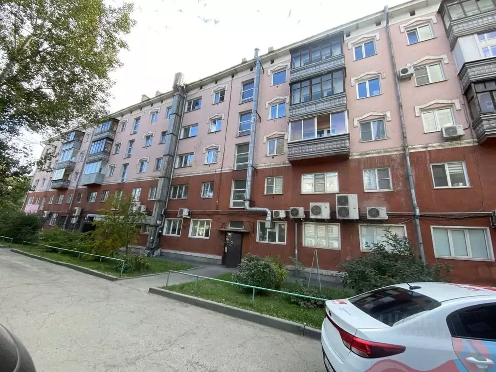 3-к кв. Алтайский край, Барнаул ул. Димитрова, 62/52 (44.0 м) - Фото 2
