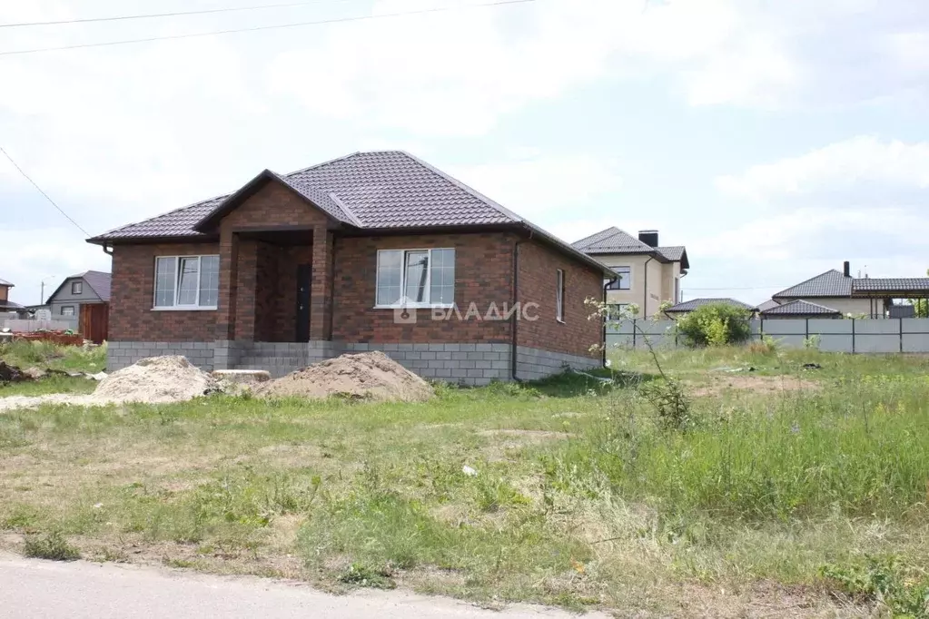 Дом в Белгородская область, Строитель Яковлевский городской округ, ул. ... - Фото 1