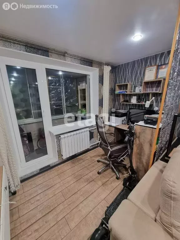 3-комнатная квартира: Петрозаводск, улица Чкалова, 49 (71 м) - Фото 1