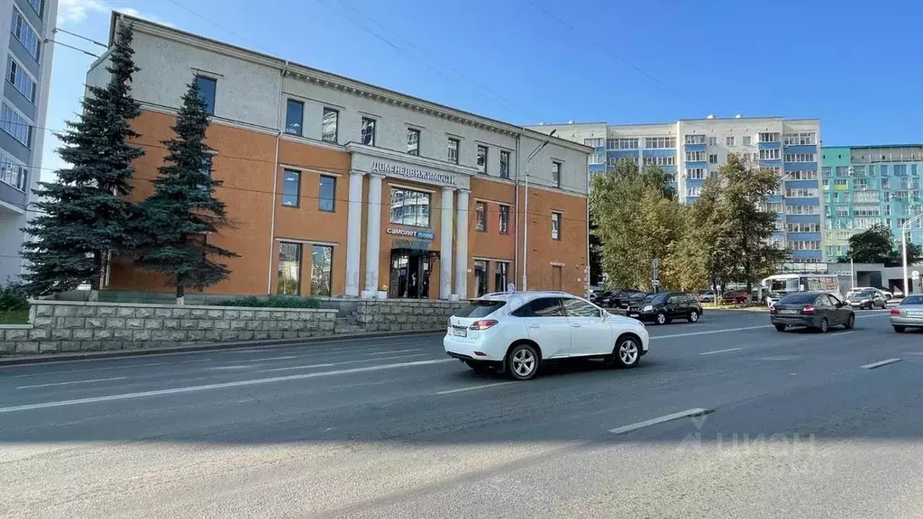 Офис в Башкортостан, Уфа ул. Заки Валиди, 64 (902 м) - Фото 1