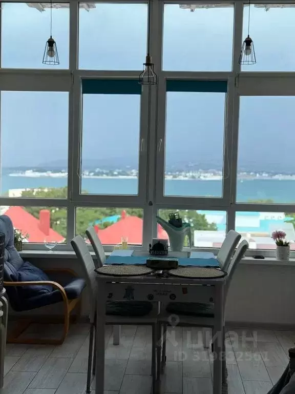 1-к кв. Краснодарский край, Геленджик Крымская ул., 22к22 (50.0 м) - Фото 1