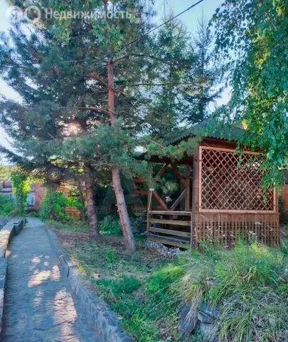 Дом в Иркутск, микрорайон Лесной, Садовая улица, 1 (238 м) - Фото 0