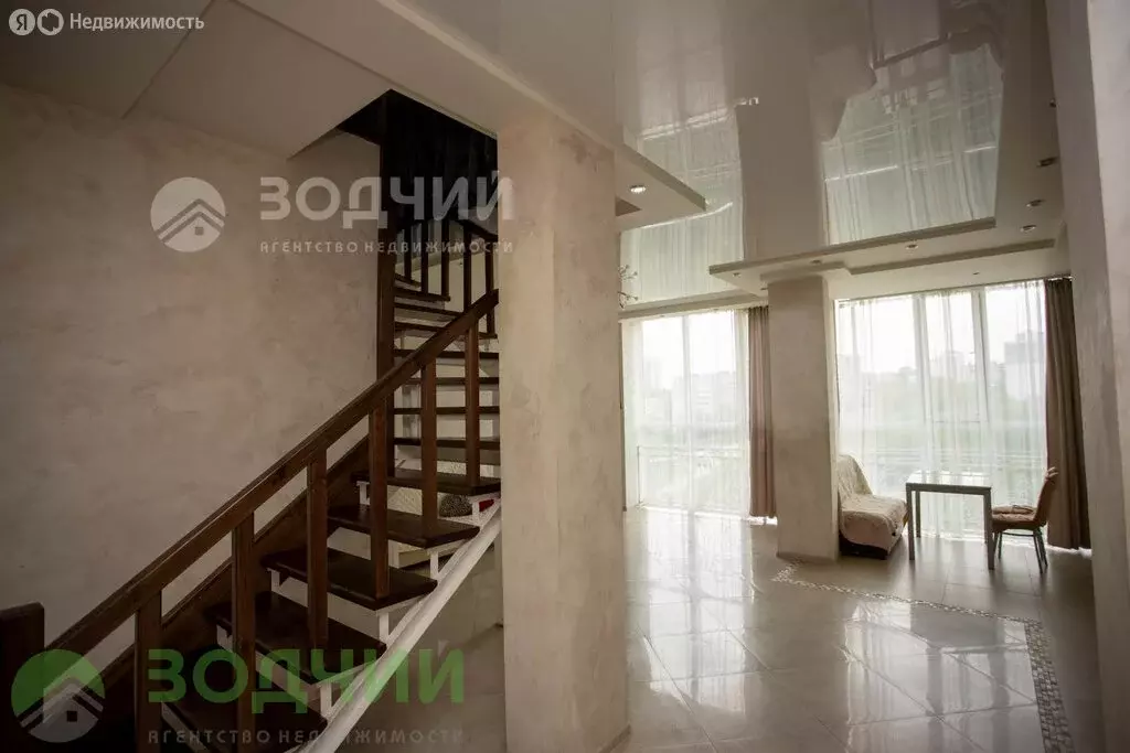 5-комнатная квартира: Чебоксары, Ярмарочная площадь, 12 (237.6 м) - Фото 2