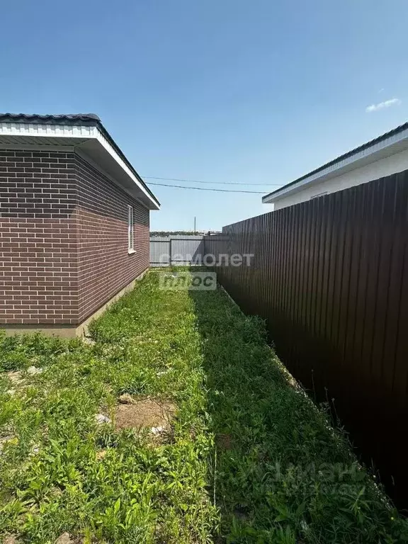Дом в Курская область, Курский район, Моковский сельсовет, д. 2-я ... - Фото 1
